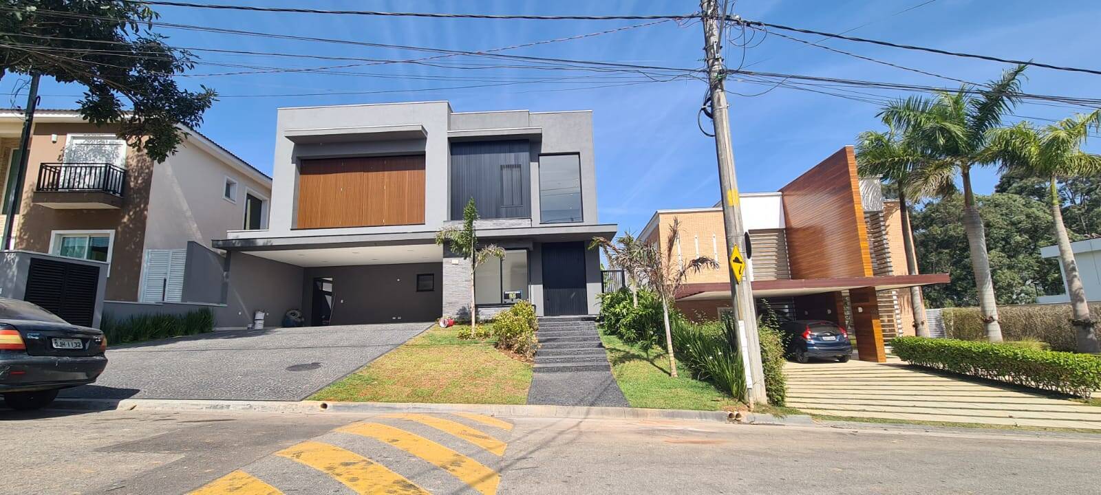 #4233 - Casa em condomínio para Venda em Santana de Parnaíba - SP