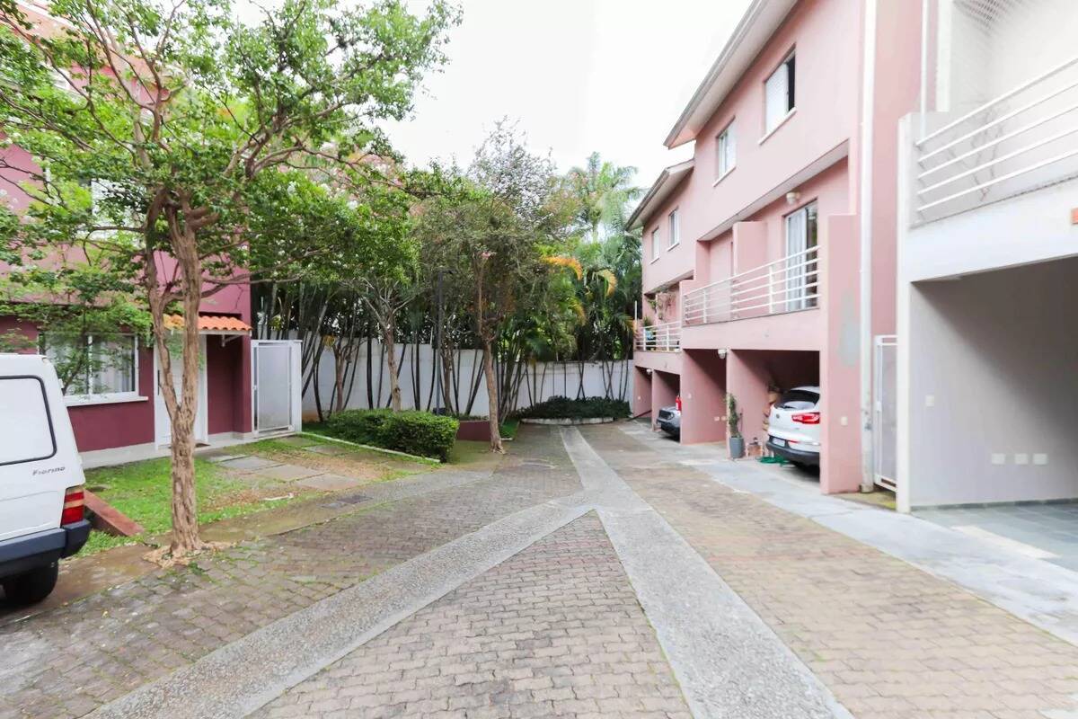 #16247 - Casa em condomínio para Venda em São Paulo - SP