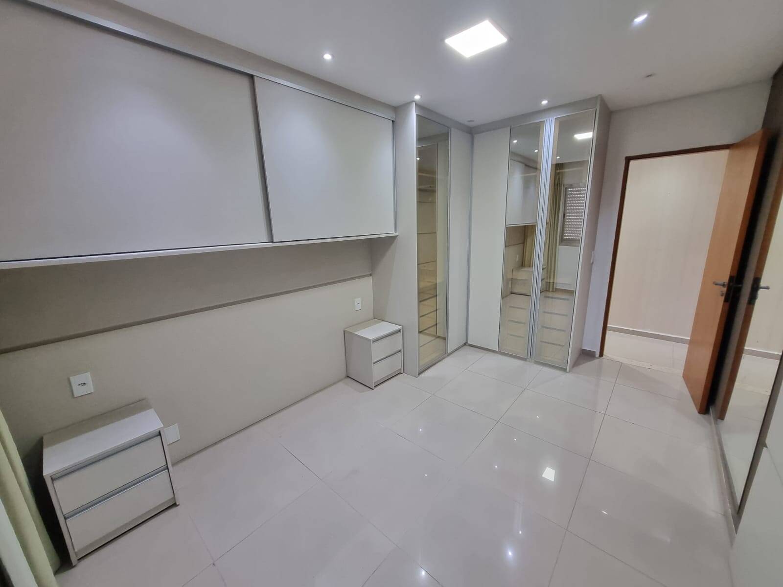 #16490 - Apartamento para Venda em São Paulo - SP