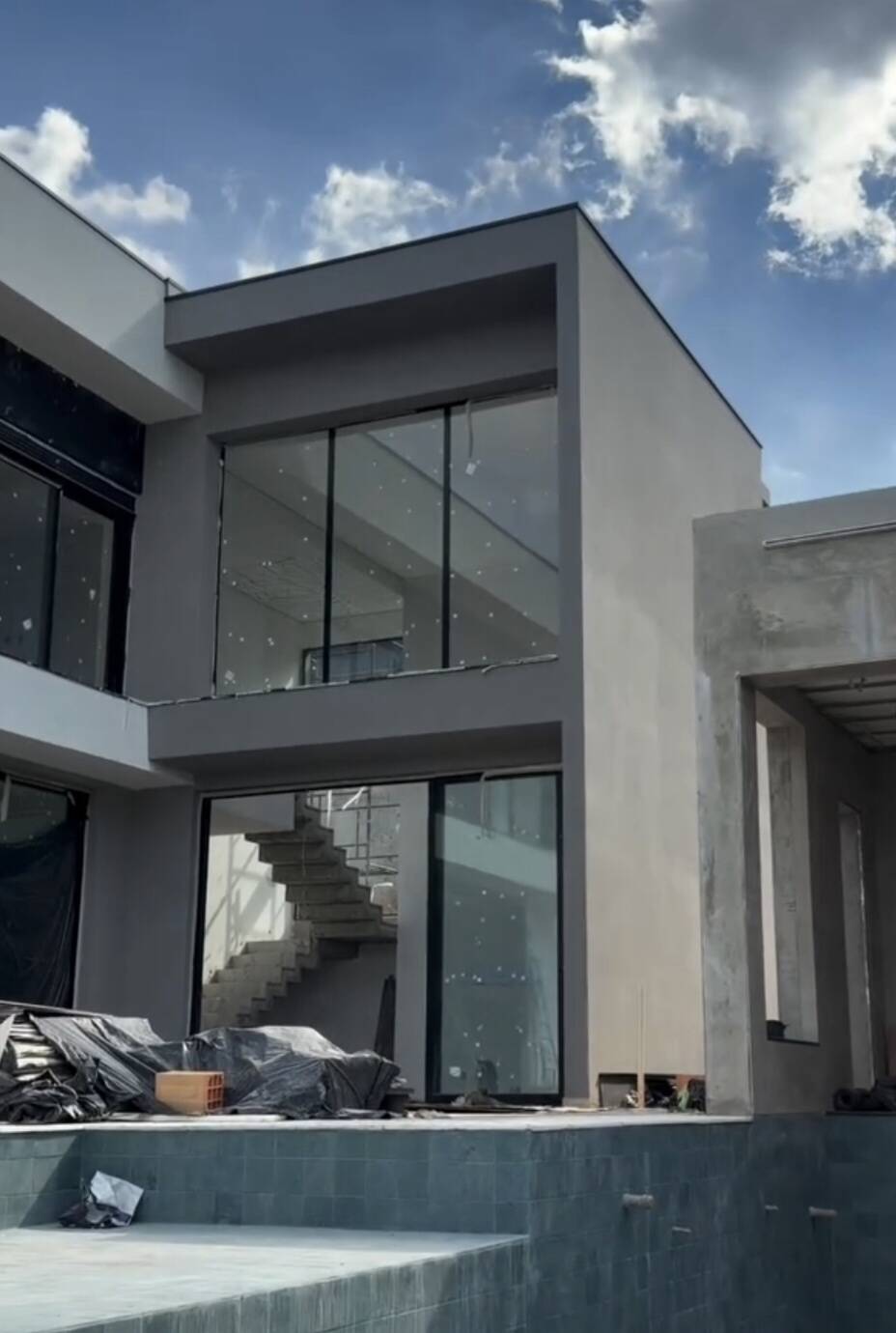 #16547 - Casa em condomínio para Venda em Santana de Parnaíba - SP