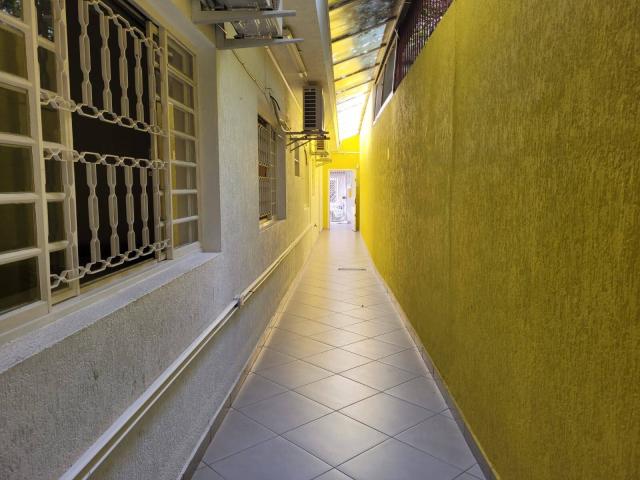 Casa Térrea para Venda em Osasco - 2