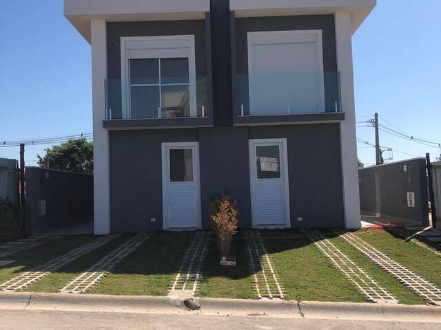 #4004 - Casa em condomínio para Venda em Cotia - SP