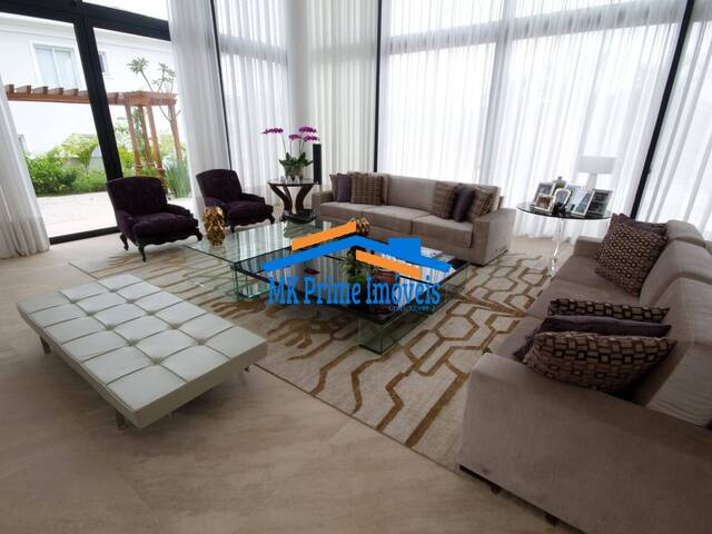 #4042 - Casa em condomínio para Venda em Barueri - SP