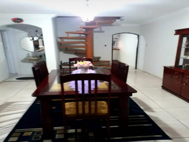 Sobrado para Venda em Osasco - 2