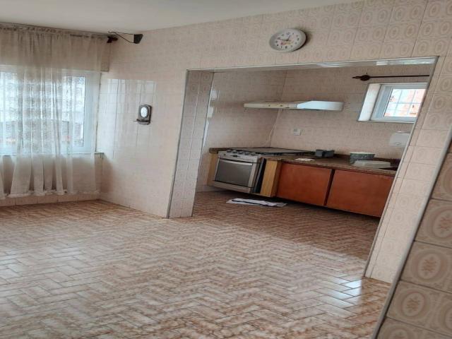 Casa Térrea para Venda em Carapicuíba - 3