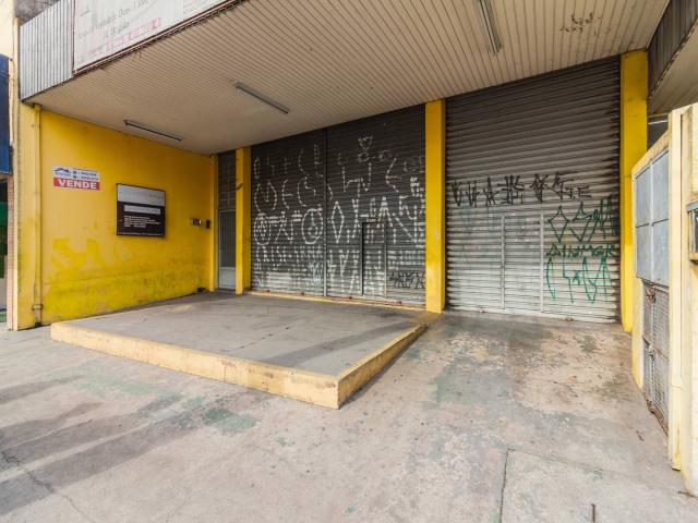 Prédio comercial para Venda em Carapicuíba - 2