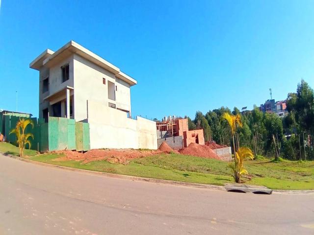 Terreno em condomínio para Venda em Santana de Parnaíba - 3