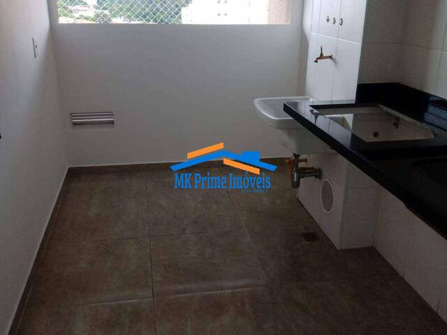 #8393 - Apartamento para Venda em Barueri - SP