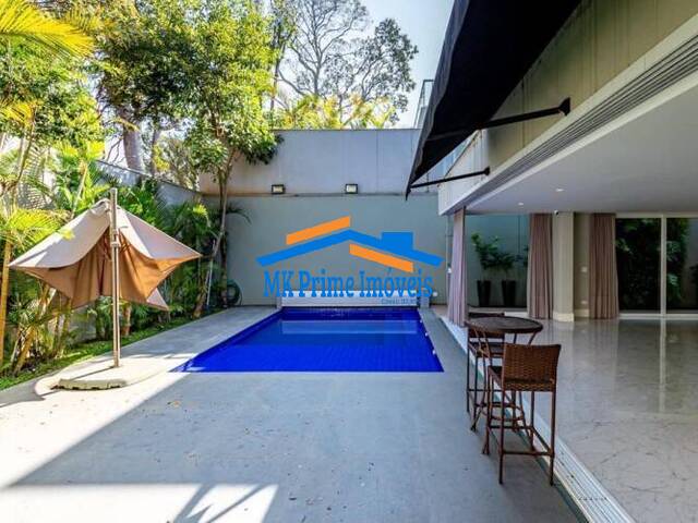 #8413 - Casa em condomínio para Venda em São Paulo - SP