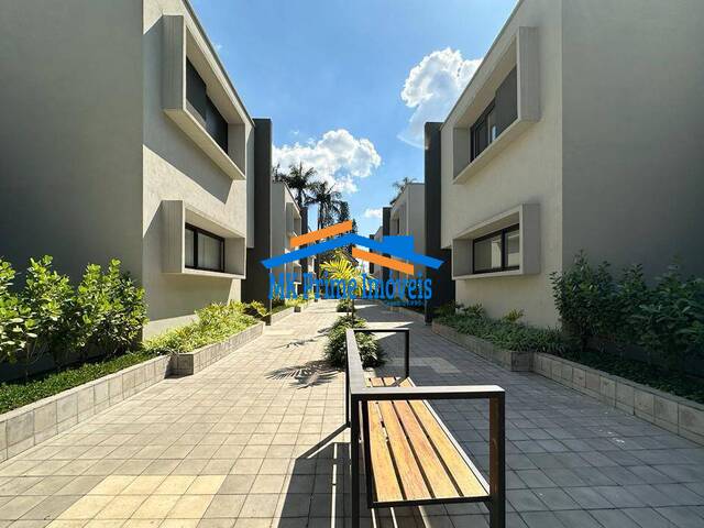 #8478 - Casa em condomínio para Venda em São Paulo - SP