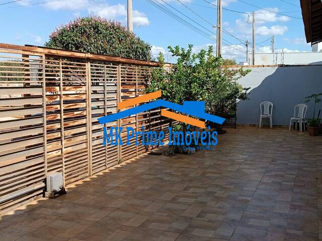 #8540 - Casa Térrea para Venda em Chavantes - SP