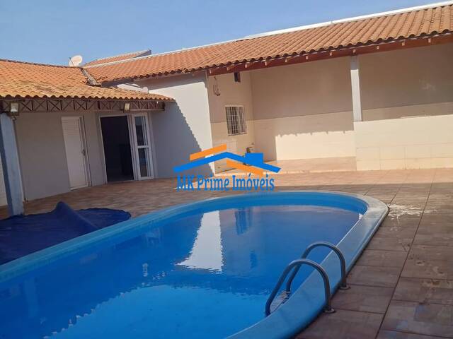 #8540 - Casa Térrea para Venda em Chavantes - SP