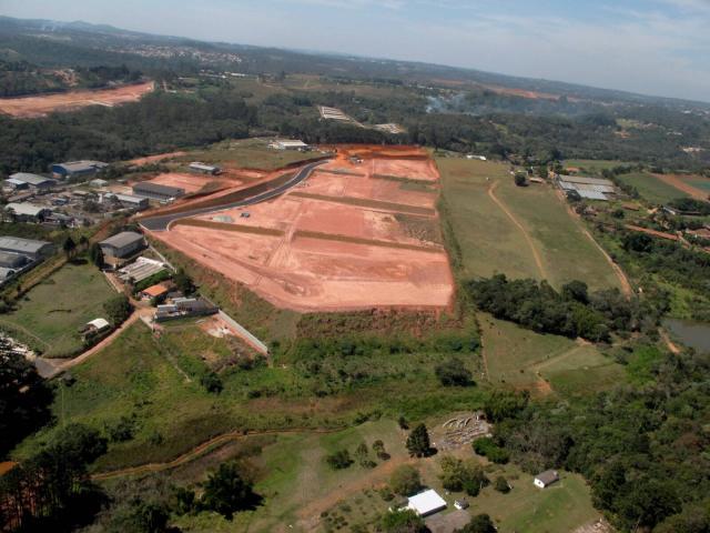 Área para Venda em Cotia - 4