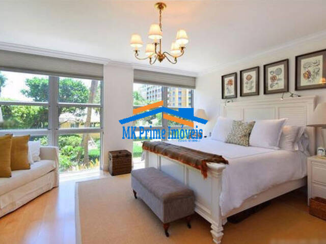#8960 - Apartamento para Venda em Key Biscayne - FL
