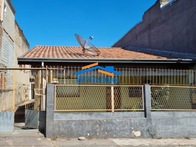 #9995 - Casa Térrea para Venda em Carapicuíba - SP