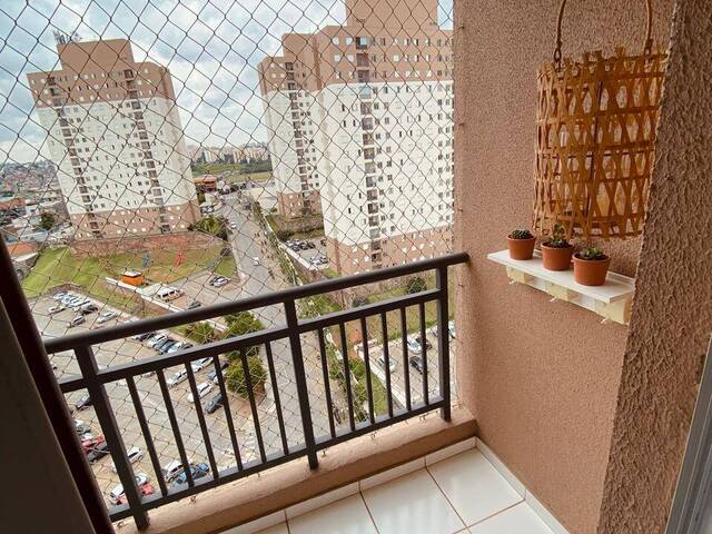 #10140 - Apartamento para Venda em Carapicuíba - SP