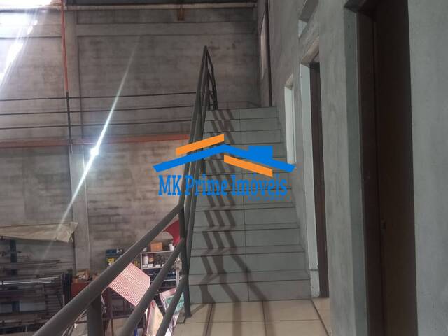 Galpão para Venda em Carapicuíba - 4