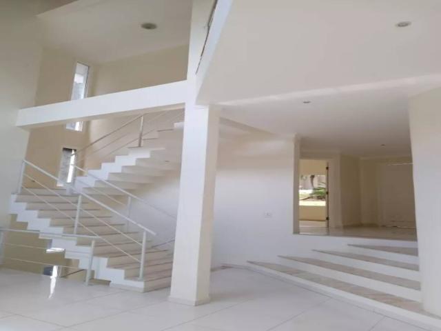 Casa em condomínio para Venda em Santana de Parnaíba - 2