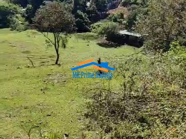 Terreno para Venda em Santana de Parnaíba - 4
