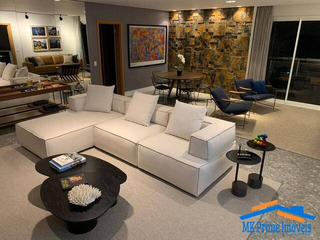 Apartamento para Venda em Santana de Parnaíba - 3