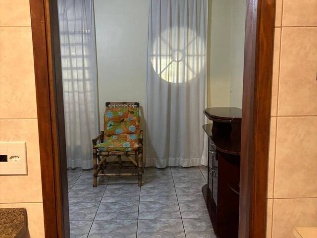 Casa Térrea para Venda em Osasco - 4