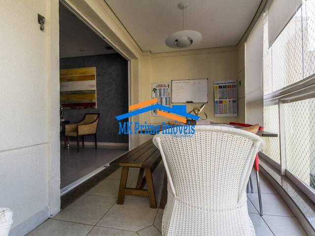 Apartamento para Venda em Santana de Parnaíba - 4