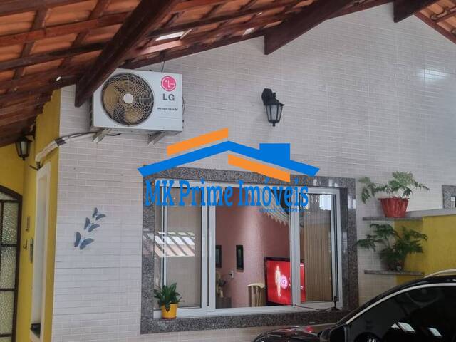 #12435 - Casa Térrea para Venda em Praia Grande - SP