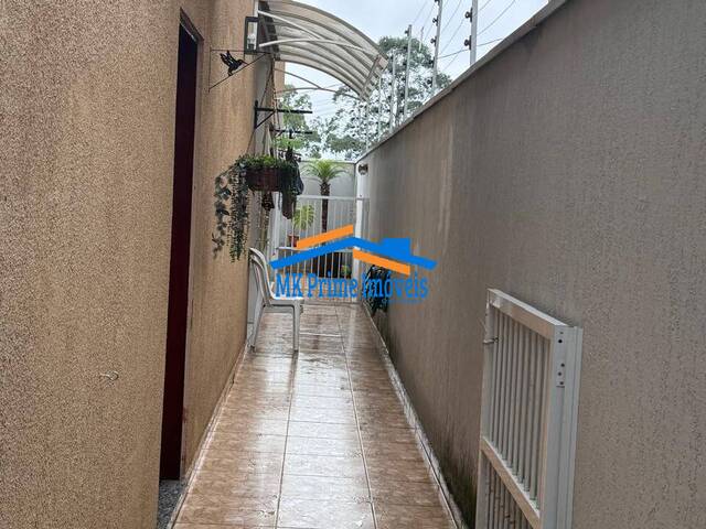 Sobrado para Venda em Cotia - 4