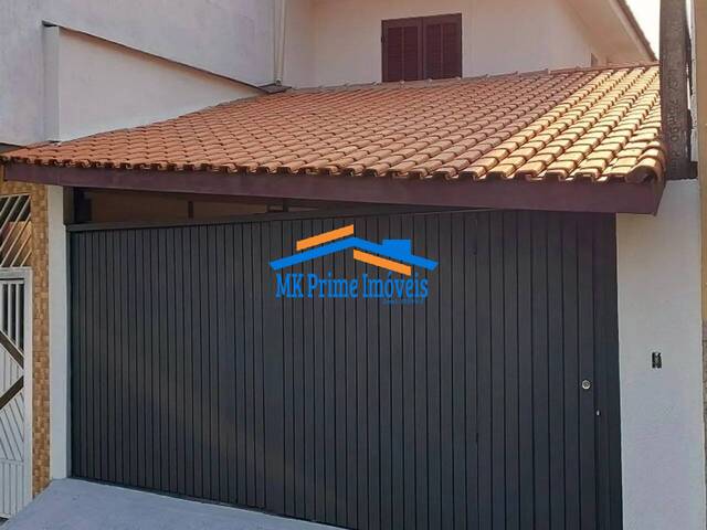 Sobrado para Venda em Cotia - 2