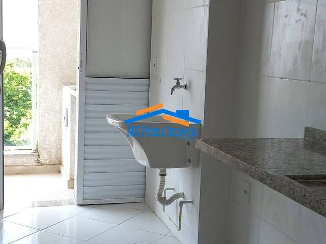 Apartamento para Venda em Carapicuíba - 4