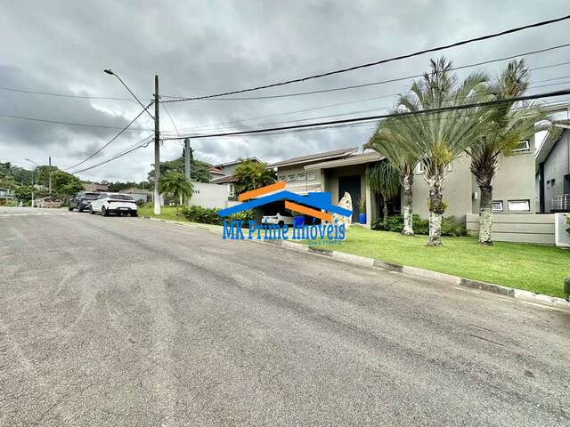 #4758 - Casa em condomínio para Venda em Embu das Artes - SP