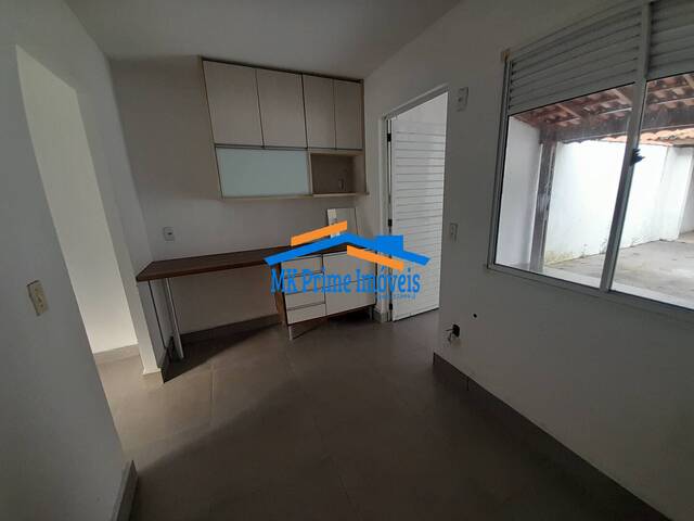 Casa Comercial para Venda em Cotia - 5