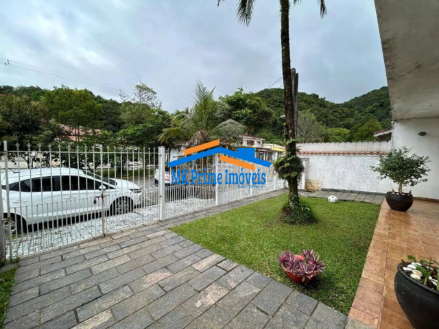 Sobrado para Venda em Mongaguá - 4
