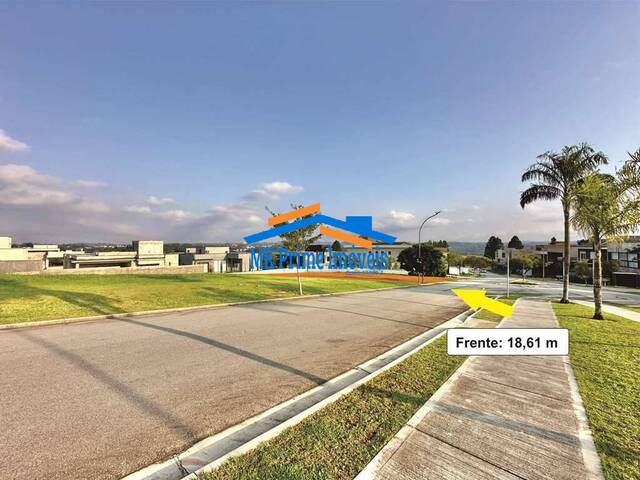 #13366 - Terreno em condomínio para Venda em Carapicuíba - SP