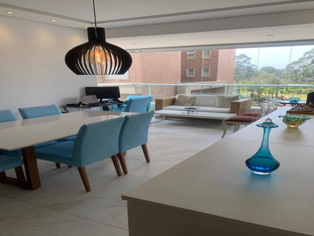 Apartamento para Venda em Santana de Parnaíba - 5