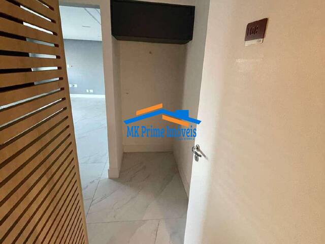 Venda em Centro Comercial Jubran - Barueri