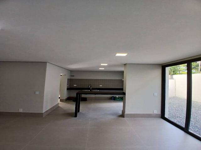 Casa de Praia para Venda em São Sebastião - 5