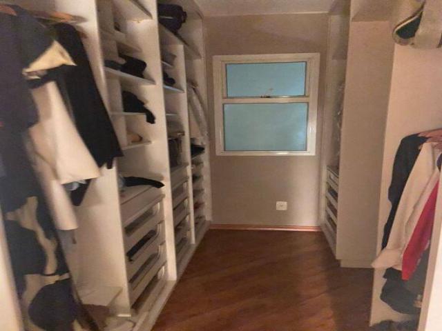Apartamento para Venda em Santana de Parnaíba - 4