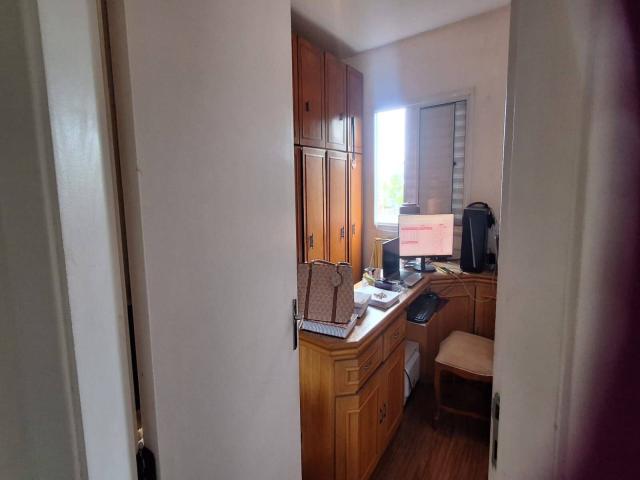 Apartamento para Venda em Taboão da Serra - 4