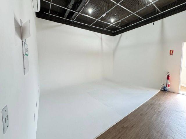 Sala para Venda em Barueri - 5