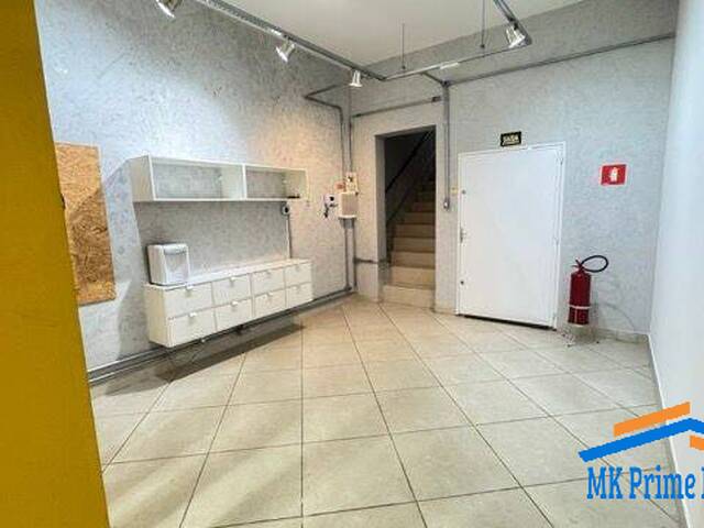 Sala para Venda em Barueri - 4
