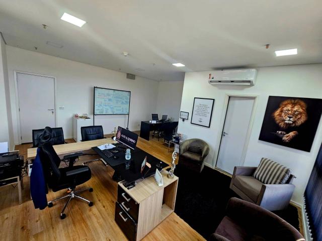 Sala para Venda em Barueri - 4