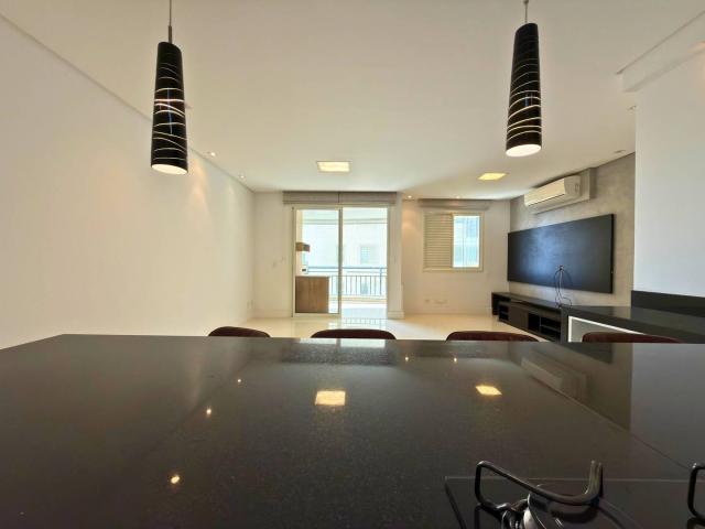 Apartamento para Venda em Santana de Parnaíba - 4