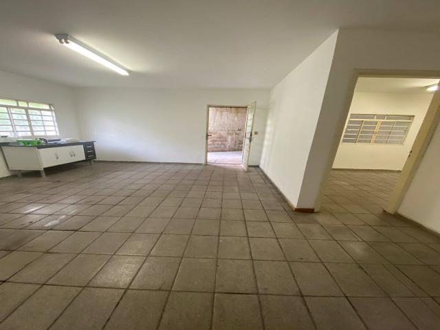 Casa Comercial para Locação em Barueri - 4