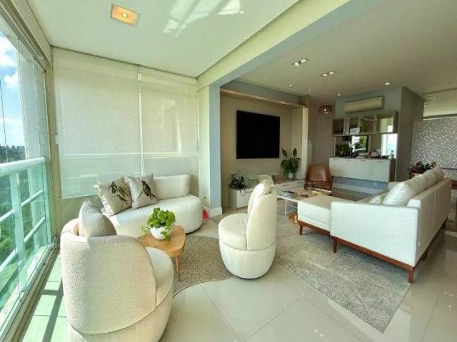 Apartamento para Venda em Santana de Parnaíba - 4