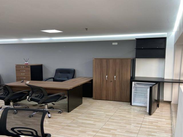 Salão Comercial para Venda em Barueri - 4