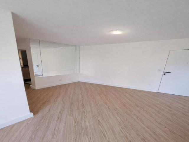 Apartamento para Venda em Cotia - 4
