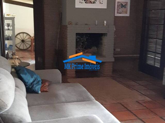 Venda em Jardim Santa Izabel - Cotia