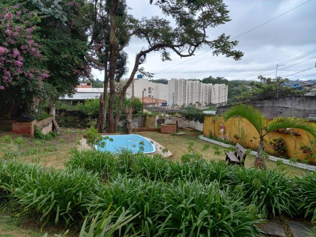 Casa Térrea para Venda em Cotia - 4