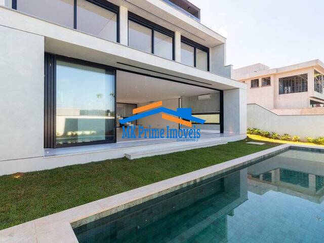 #16286 - Casa em condomínio para Venda em Santana de Parnaíba - SP